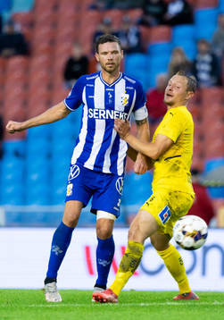 IFK Göteborgs Marcus Berg och  Halmstads Joel Allansson