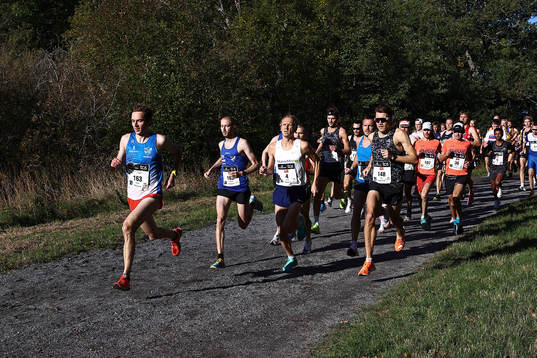 Starten av Lidingöloppet  30 km med nr 4 David Nilsson
