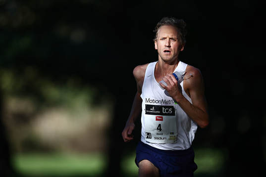 Femma och bäste svenska löpare i Lidingöloppet 30 km