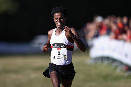 Vinnare i Lidingöloppet 30 km Samuel Russom Hässelby