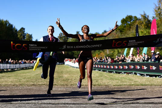 Nr 173 vinnare i Lidingöloppet 30 km Sylvia Medugu Kenya