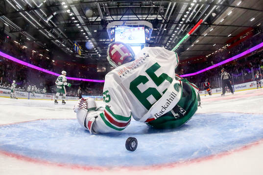 Mål 3–1 förbi Rögles målvakt Christoffer Rifalk