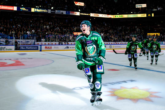 Färjestads Joakim Nygård jublar