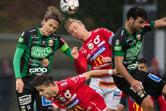 Varbergs Joakim Lindner och Degerfors Oliver Ekroth