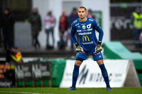 Degerfors målvakt Alfie Malik Whiteman