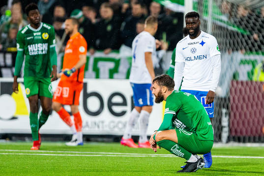 Hammarbys Simon Sandberg deppar