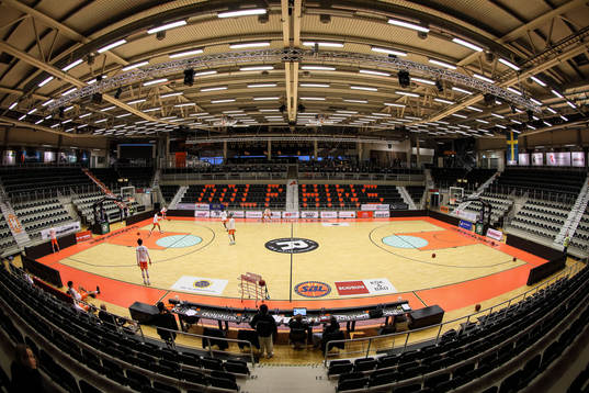 Stadium Arena före basketmatchen i herrarnas SBL mellan