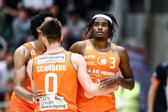Norrköpings Brandon Tabb reagerar