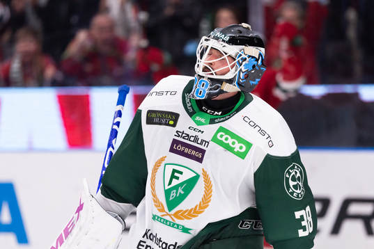 Färjestads målvakt Dominik Furch deppar