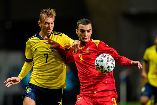 Benjamin Nygren of Sweden and Andrija Raznatovic of