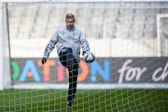 Assistant coach Peter Wettergren of the Swedish national