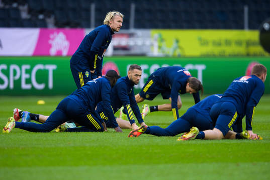 Emil Forsberg and Alexander Milosevic of the Swedish
