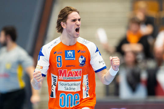 Kristianstads Anton Hallbäck jublar