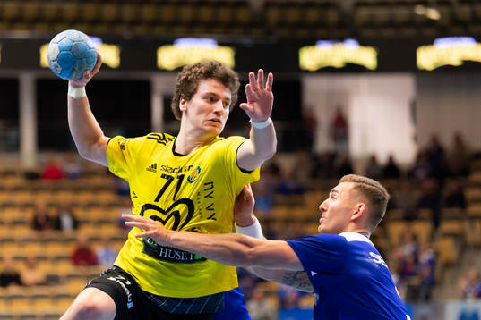 Sävehofs Elias Ellefsen Á Skipagøtu