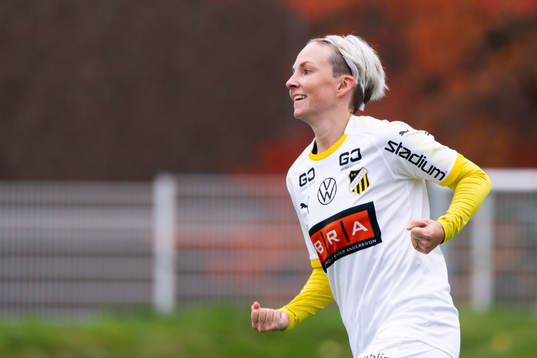 Häckens Elin Nilsen jublar