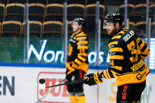 Skellefteås Tom Kühnhackl