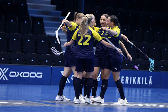 Sweden's Klara Loneberg scores
