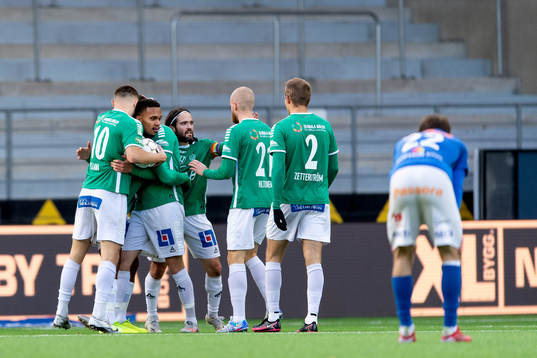 Brages spelare jublar