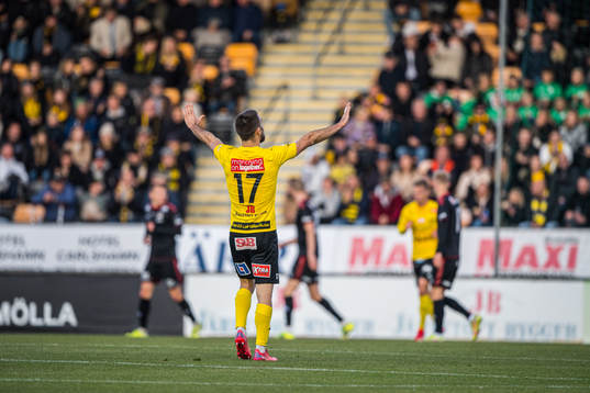 Mjällbys Carlos Moros Gracia jublar