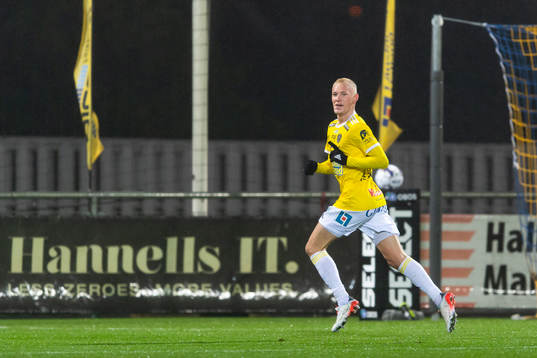 Falkenbergs Adam Bergmark Wiberg jublar