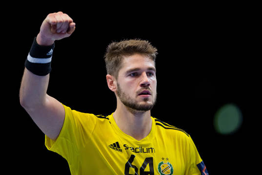 Sävehofs Rune Schröder jublar