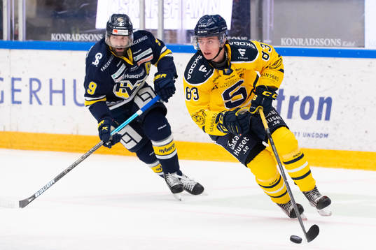 s Taylor Matson och  Södertäljes Ludvig Jansson