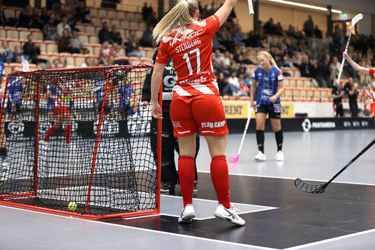 Pixbos Emma Stenberg reduserar till 1-2
