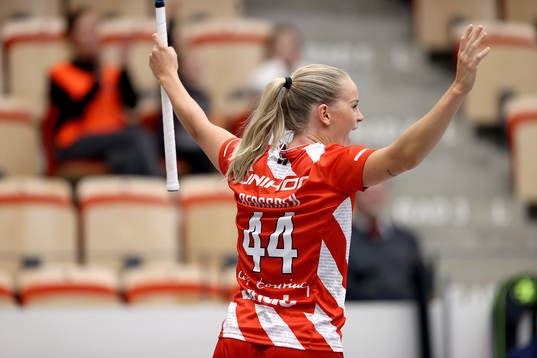 Pixbos Amanda Berggren jublar