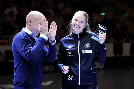 Pixbos Ida Sundberg prisas som årets spelare 20/21
