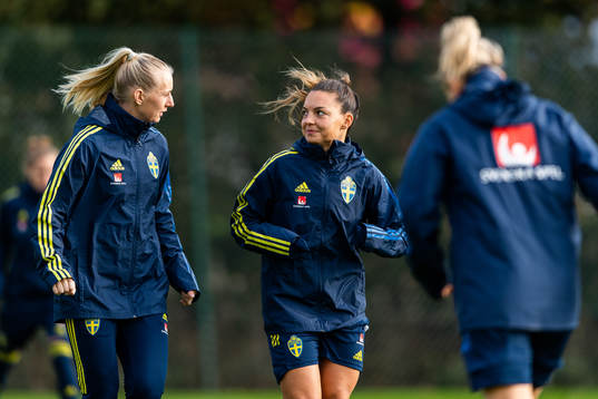 Madelen Janogy and Johanna Rytting Kaneryd of the Swedish