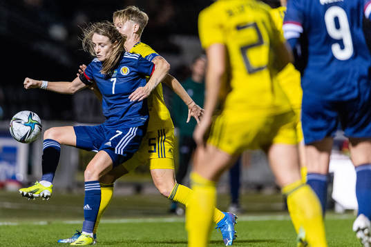 Christy Grimshaw of Scotland and Nilla Fischer of Sweden