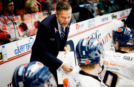 Växjös assisterande tränare Fredrik Hellgren