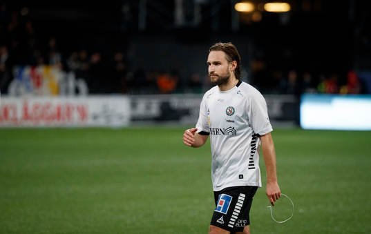 Örebros Kevin Walker deppar