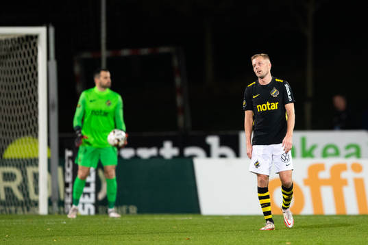 s Sebastian Larsson deppar