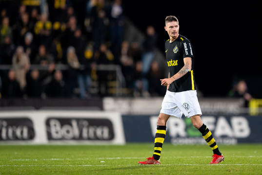 s Mikael Lustig