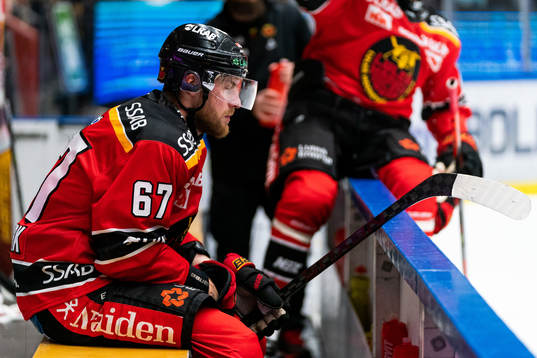 Luleås Linus Omark deppar