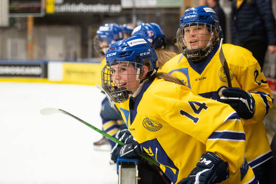Dalarnas Clara Hyttsten jublar