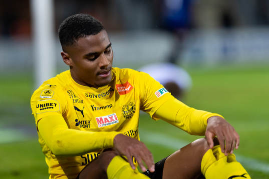 Mjällbys Amin Sarr deppar