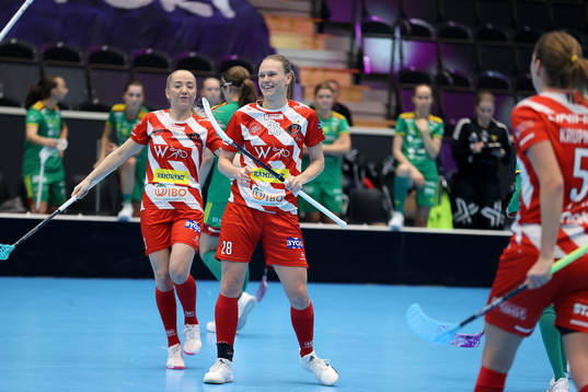 Pixbos Denisa Ratajova gör 1-2