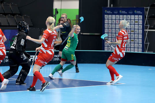 Thorengruppens Moa Johansson kvitterar till 2-2
