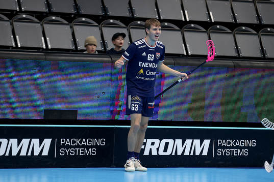 Växjös Samuel Folkesson/Algman jublar