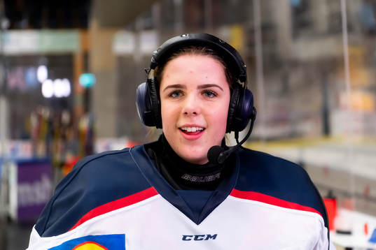 Stockholms Ebba Ridderstople blir intervjuad