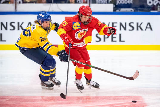 Dalarnas Emma Hermansson och Smålands Edit Danielsson