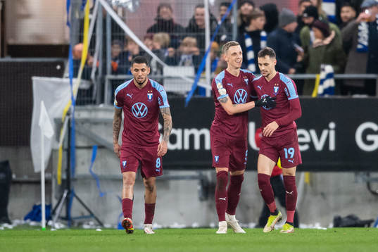 Malmö FFs Sören Rieks och Veljko Birmancevic jublar