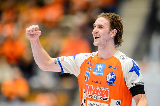 Kristianstads Anton Hallbäck jublar