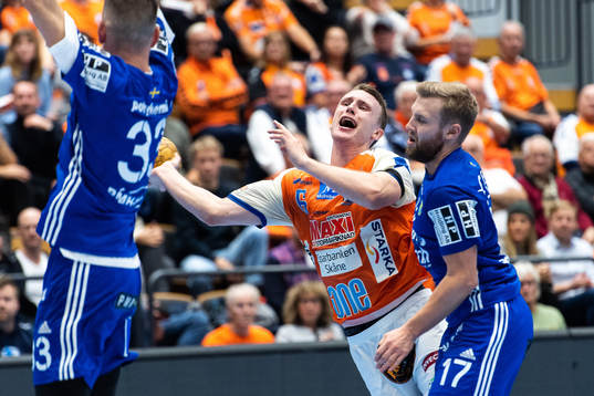 Hampus Henningsson och Ystads IFs Johan Dahlin