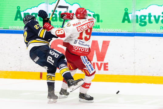 s Martin Brovall och Troja/Ljungbys Victor Romfors