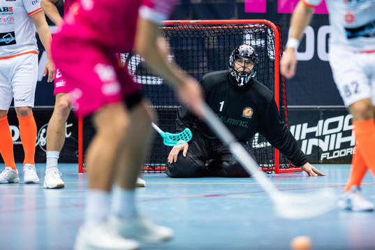 Höllvikens målvakt Mike Trolle Lind