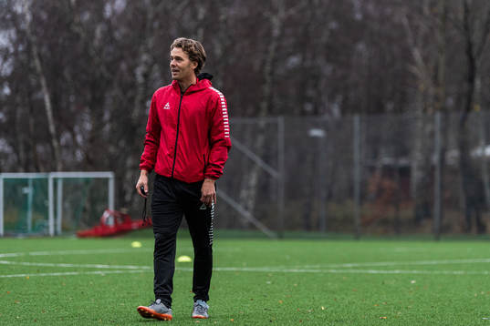 Tränare Fredrik Holmberg
