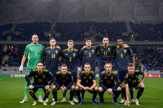 The starting eleven of Sweden pose for a team photo